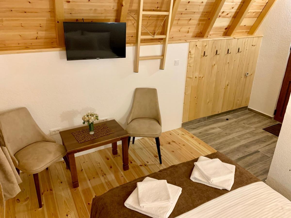 B&B Izvor Žabljak 外观 照片